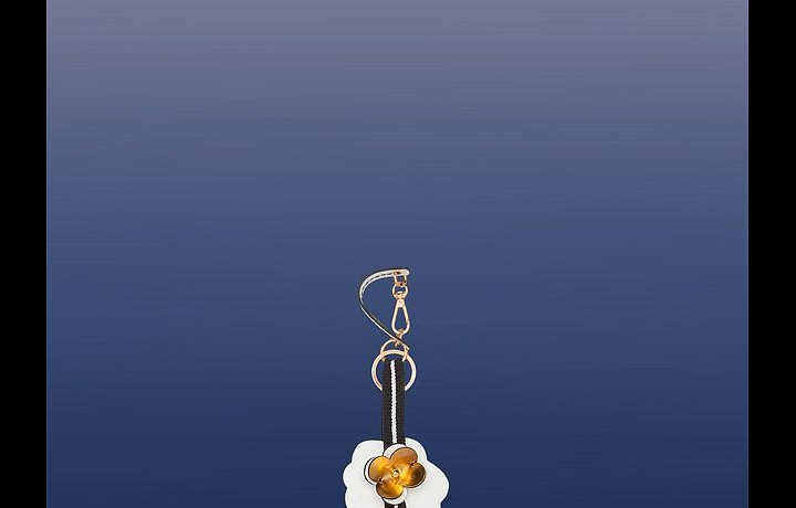 Květinový přívěsek Marni