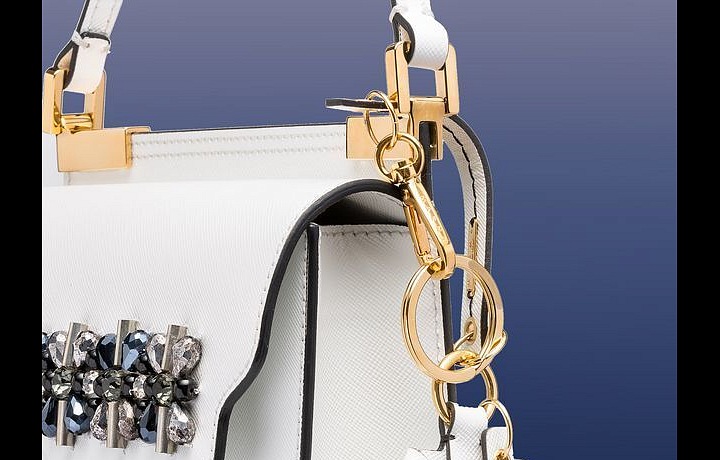 Květinový přívěsek Marni