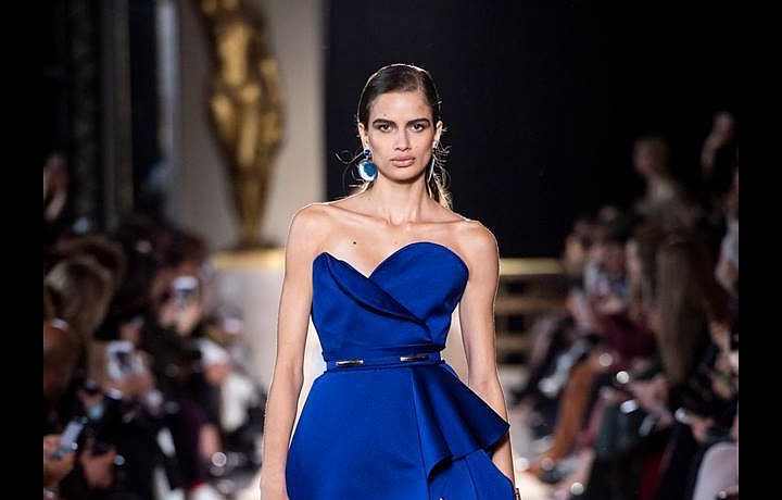 Božský Elie Saab znovu kouzlil