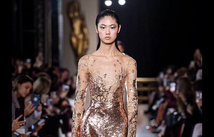 Božský Elie Saab znovu kouzlil