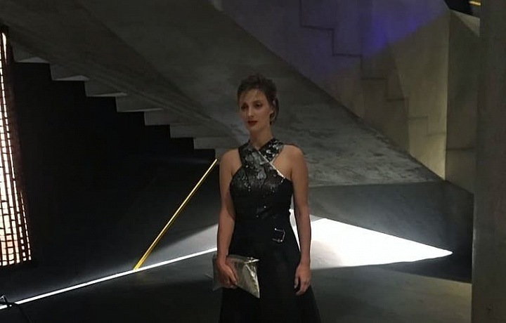 Sólová interpretka Barbora Poláková – ZE.MĚ