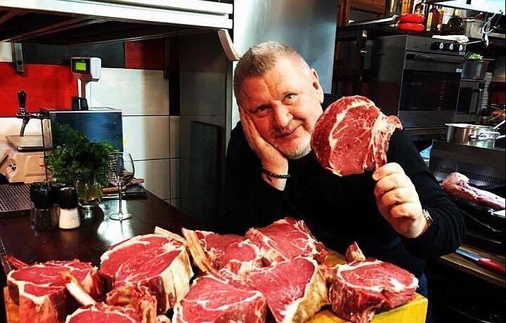 S jídlem svádí Ivo Rittig neustálý souboj.