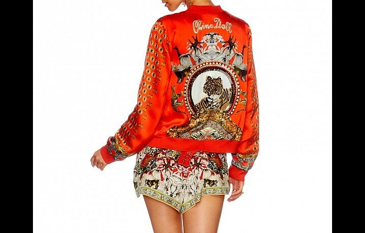 Camilla: kolekce Chinese Whisperes