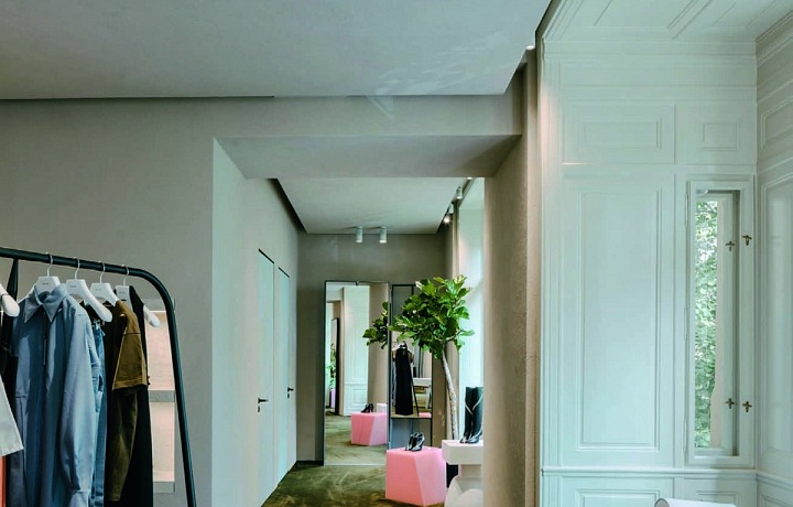 Netradiční interiér obchodu Céline