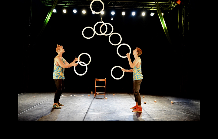  Žonglérská Galashow