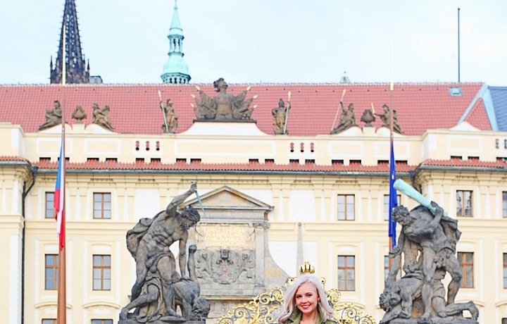 Ladies Fashion Drive: BMW X2