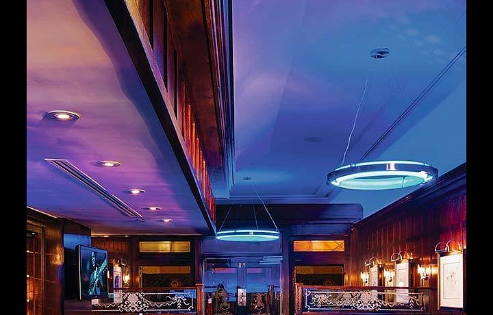 Blue Bar v New Yorku 