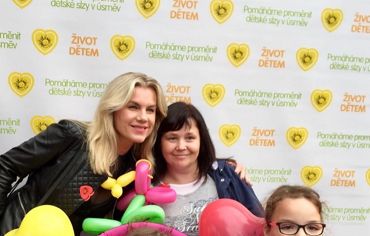 Machálková podporuje mnoho charitativních projektů. 