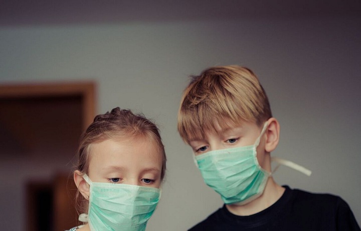 Nosit roušku není ostuda !