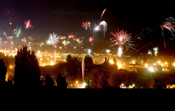 Ohňostroje jsou v mnoha zemích Latinské Ameriky velmi populární nejen na Silvestra, ale také na Vánoce