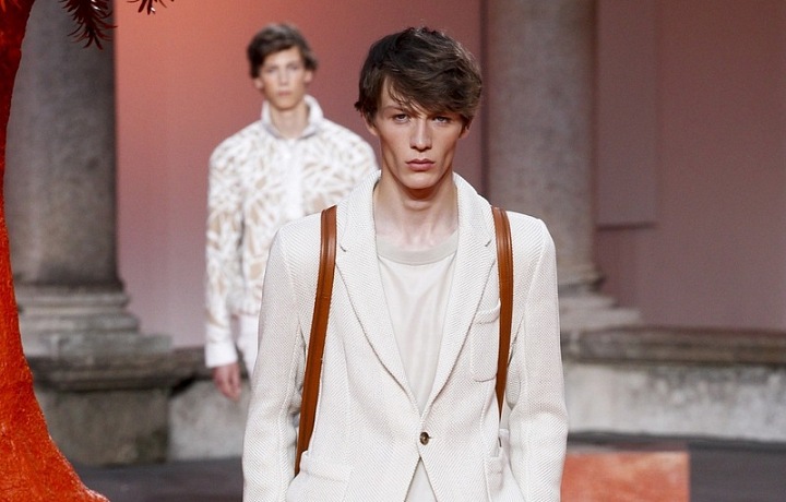 Bílá barva je trendy.