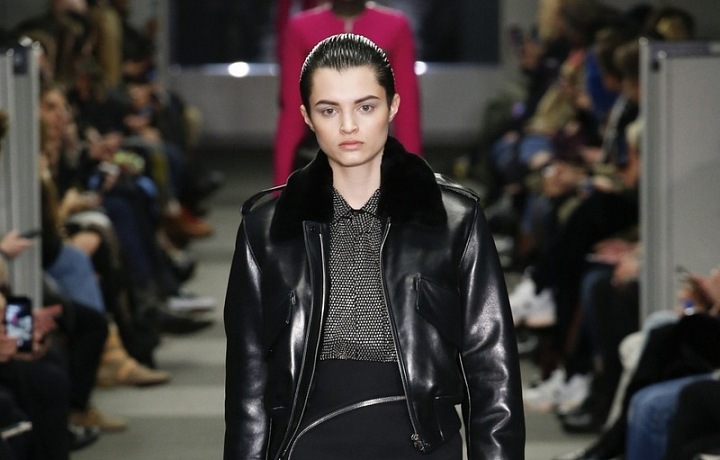 Černá elegance podle Alexandra Wanga.