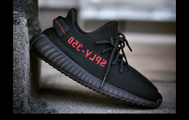 Yeezy Boost 350 V2 Black