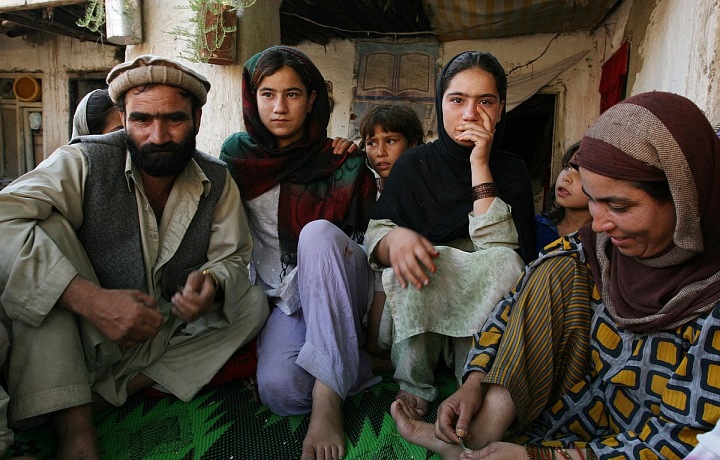 Velkým problémem jsou v Afghánistánu dětské sňatky