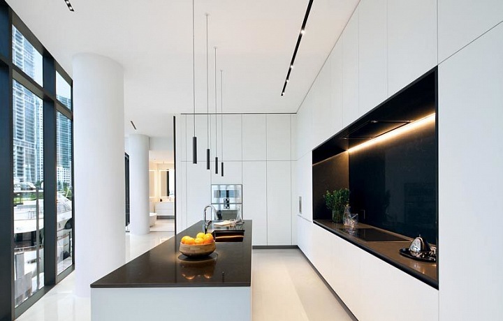 Aston Martin Rezidence