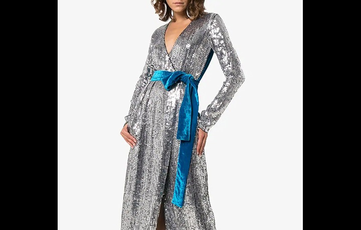 Samet je znamení luxusu.