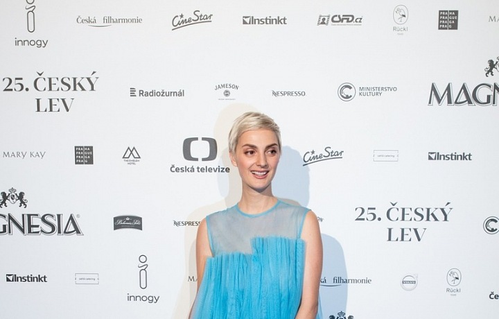 Barbora Poláková - šaty Agáta Seeháková