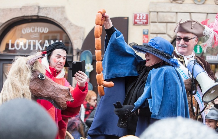 Malostranský masopust, průvod