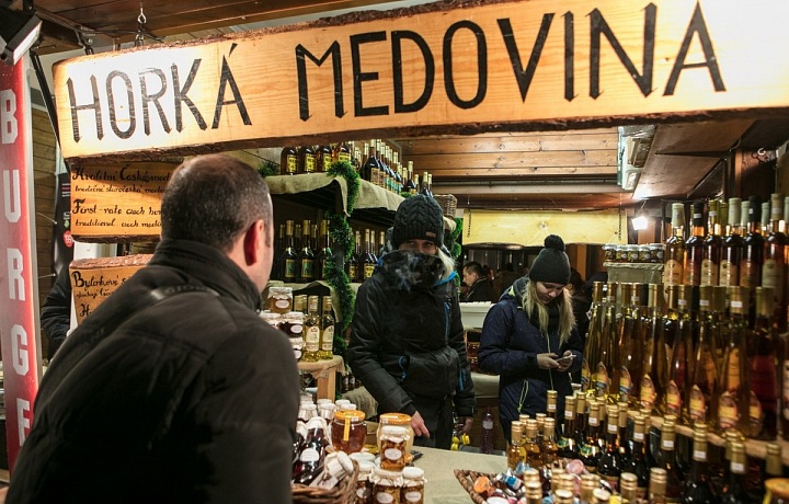 Zahřejte se medovinou!