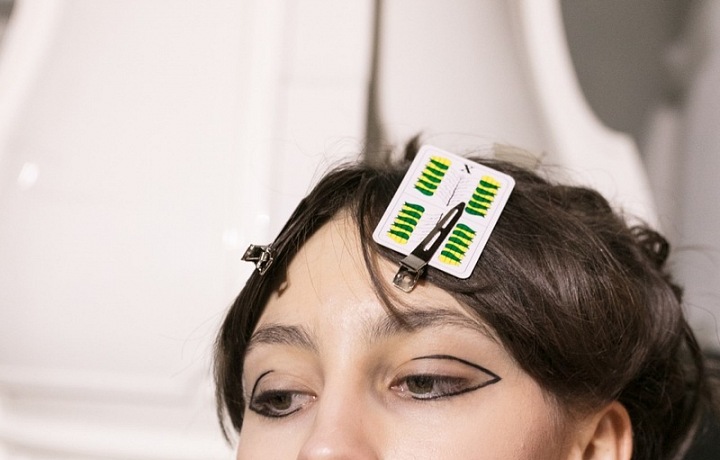 Dokonalé líčení a účesy