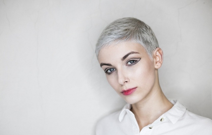 Modelky se stylovými účesy