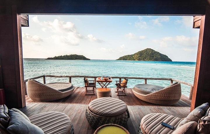 Bawah Reserve, rezidence