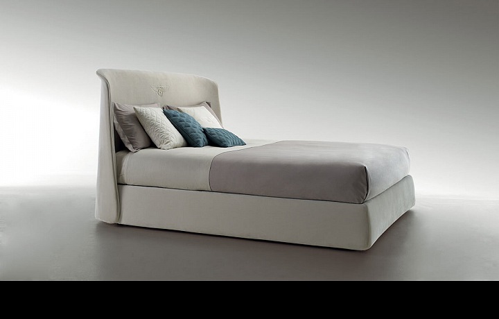 Postel ve spolupráci Bentley Home a Carlo Colombo