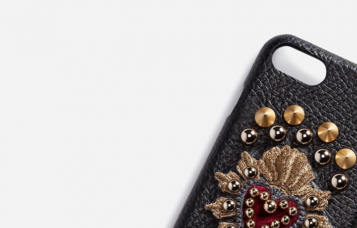 Barevná kolekce Love is in the air.