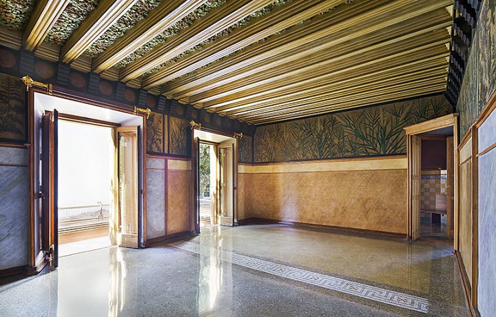 Casa Vicens - nenapodobitelný interiér Gaudího