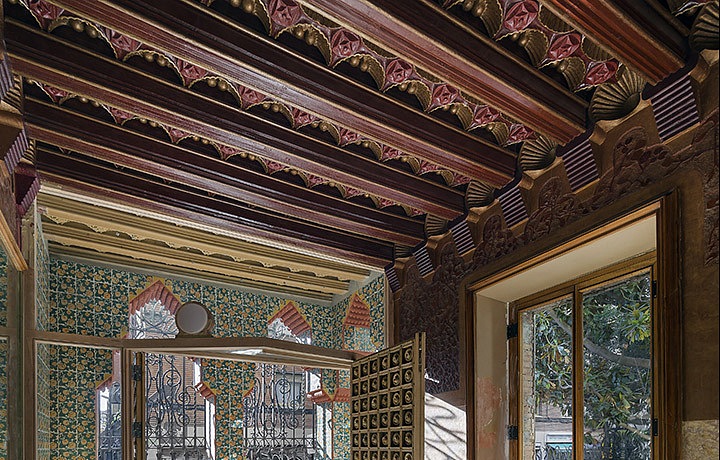 Casa Vicens - nenapodobitelný interiér Gaudího