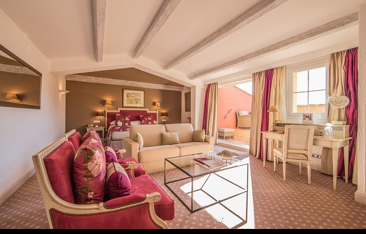 Luxusní pokoje v hotelu Byblos