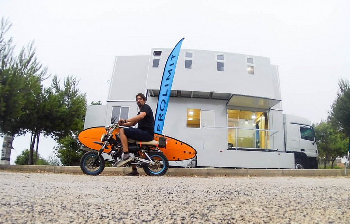 Truck Surf Hotel
