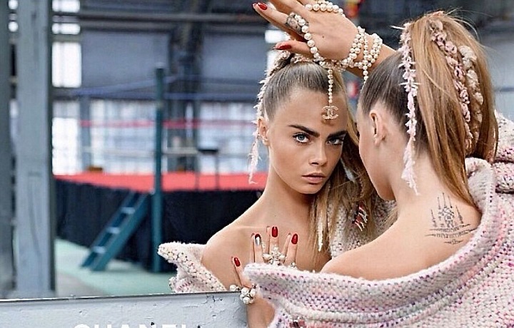 Cara Delevingne, Haute Couture, Chanel FW 14/15