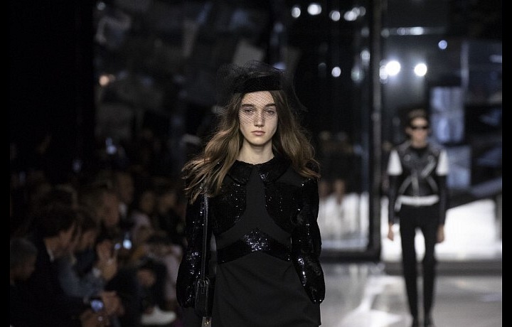 Kolekce SS19 pod vedením Hedi Slimane.