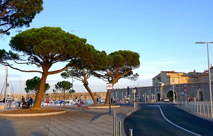 Promenáda Antibes