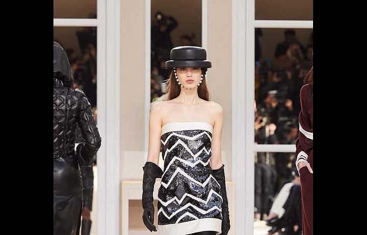 Černobíla klasika Chanel