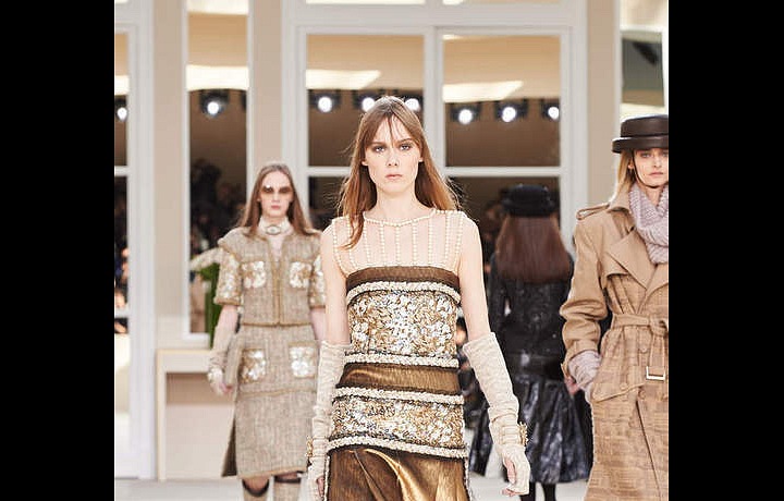 Podzimní krémové odstíny nesmějí v kolekci chybět