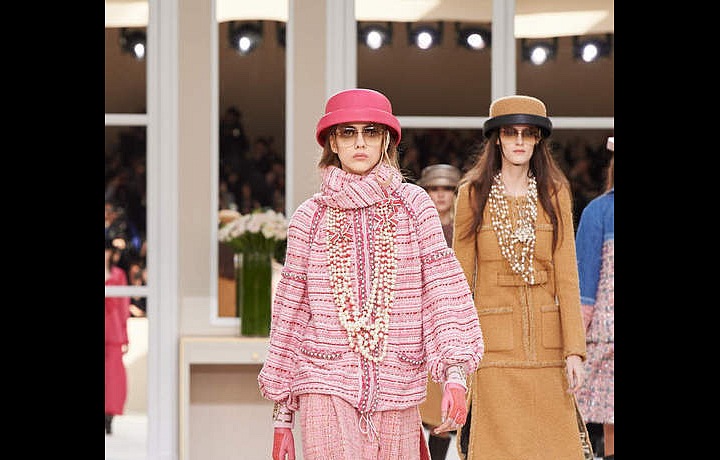 Starorůžová a perly Chanel