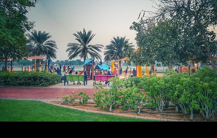 Al Barsha Pond Park 