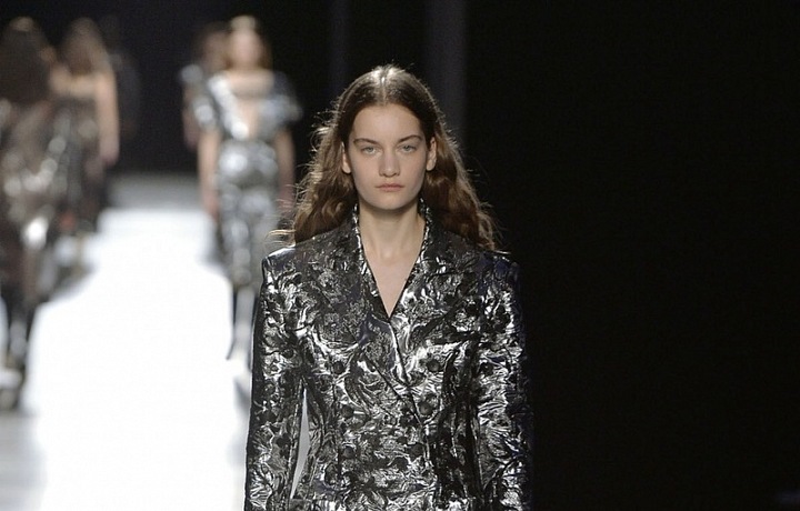 Třpytivý Christopher Kane FW 2018