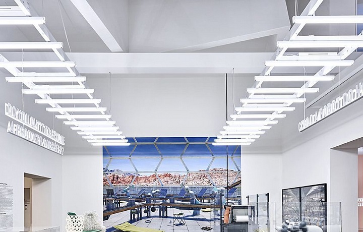 Výstava Hello, Robot