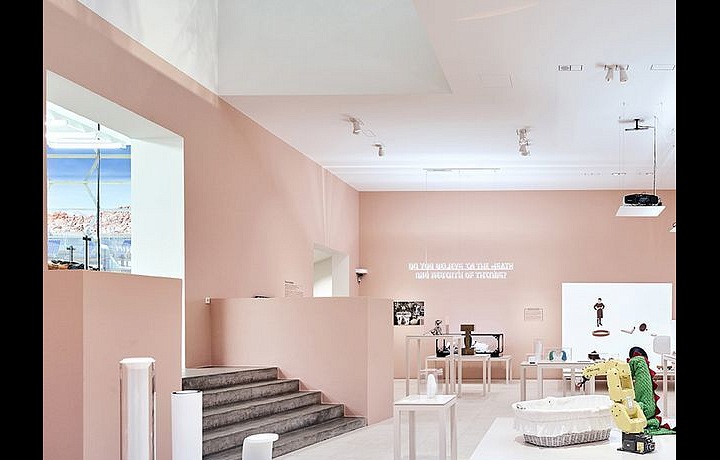 Výstava Hello, Robot