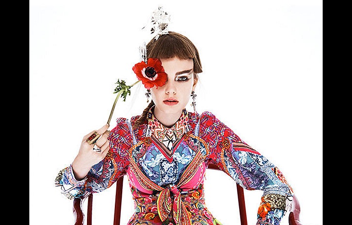 Camilla: kolekce Chinese Whisperes