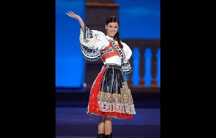 Národní kostým České republiky