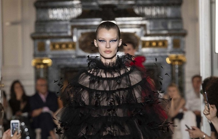 Kolekce je založená na objemu