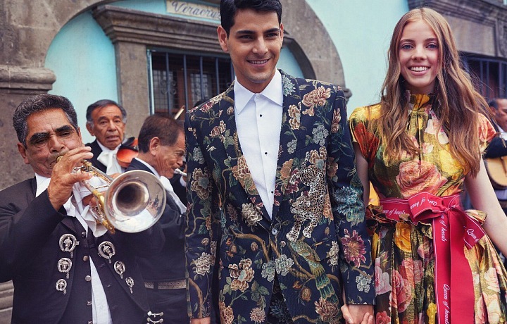 #DGLovesMykonos, #DGLovesNewYork, #DGLovesDubai, #DGLovesMexico,  #DGLovesVenezia