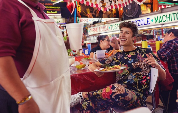 #DGLovesMykonos, #DGLovesNewYork, #DGLovesDubai, #DGLovesMexico,  #DGLovesVenezia