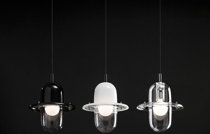 Osvětlení HAT připomínající klobouky