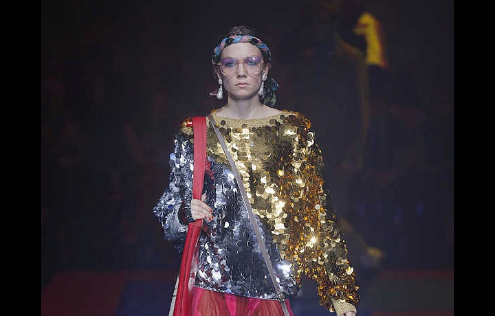 Glam rockový třpyt v kolekci S/S 2018