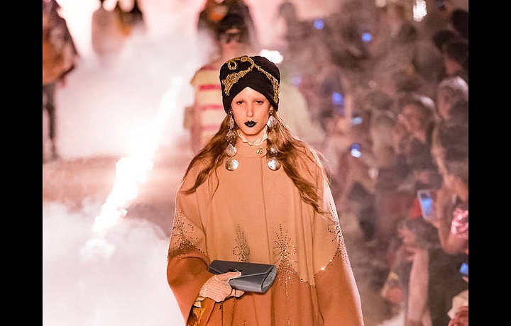 Gucci vytvořil také jednodušší kousky